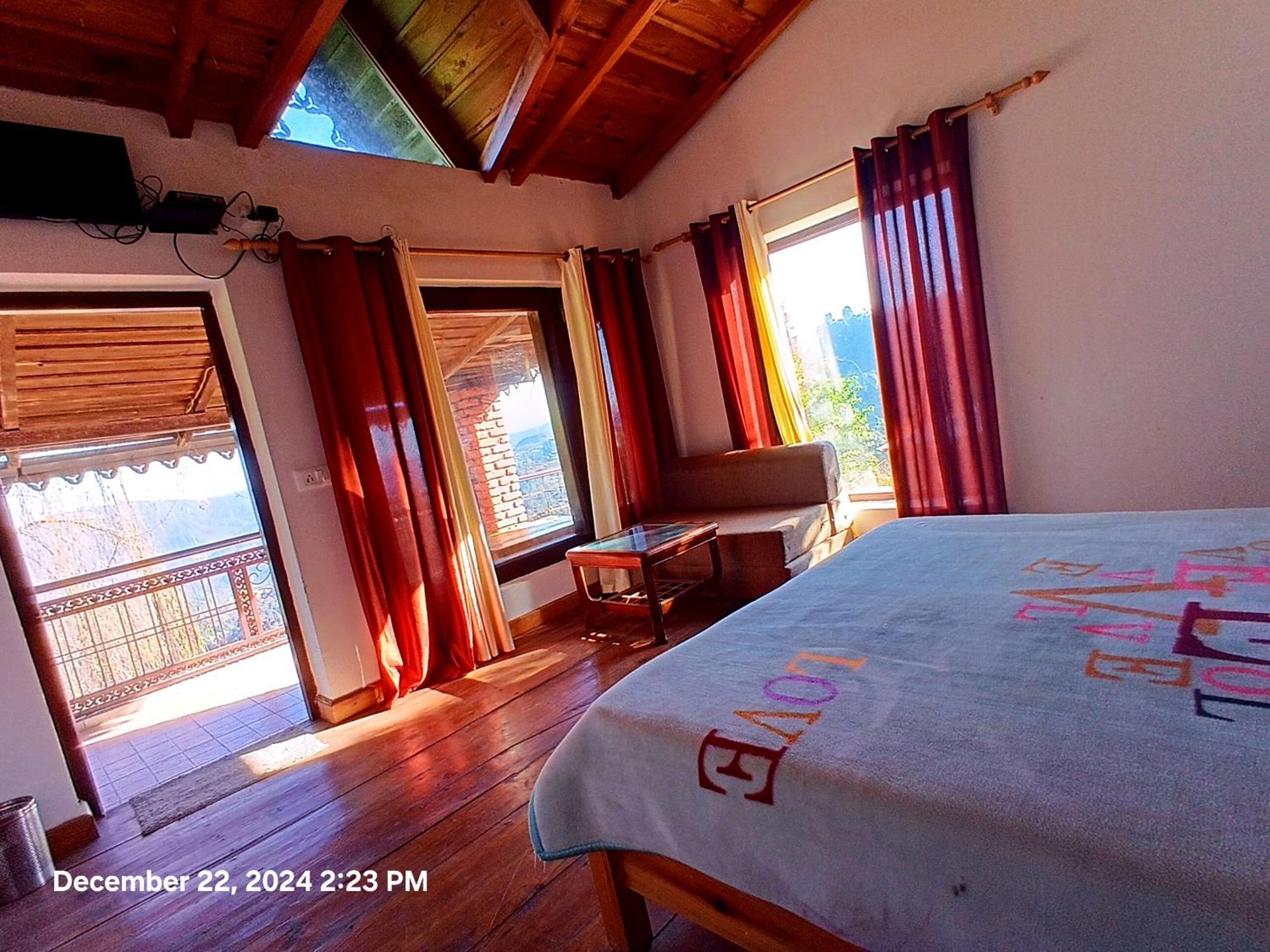 Way Wood Wind Lodge *