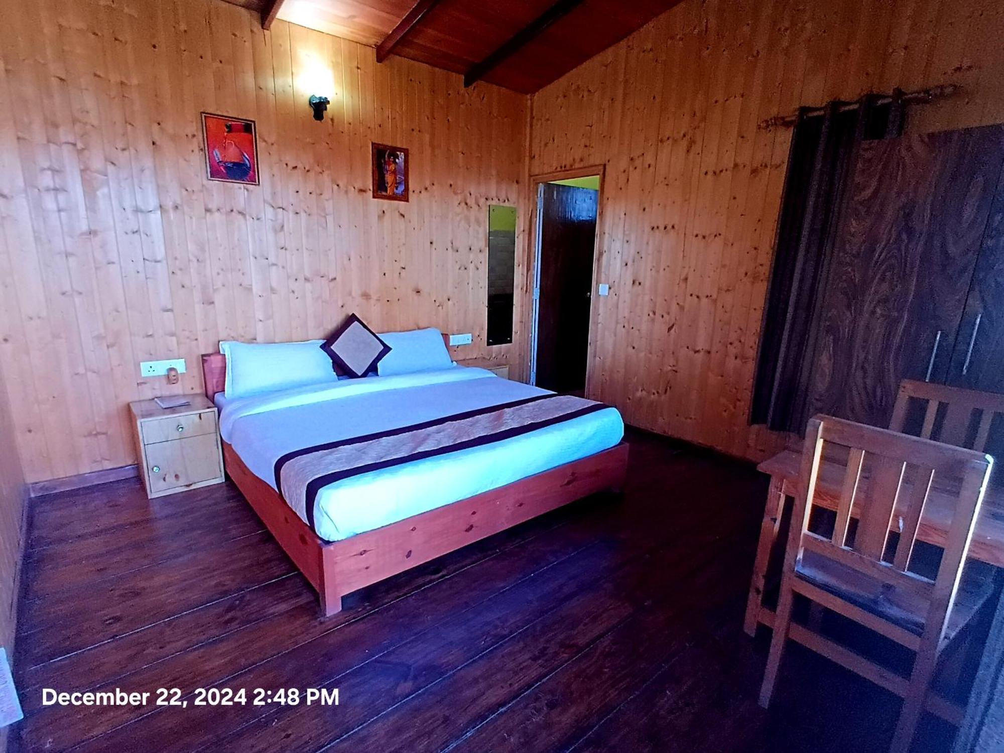 Way Wood Wind Lodge