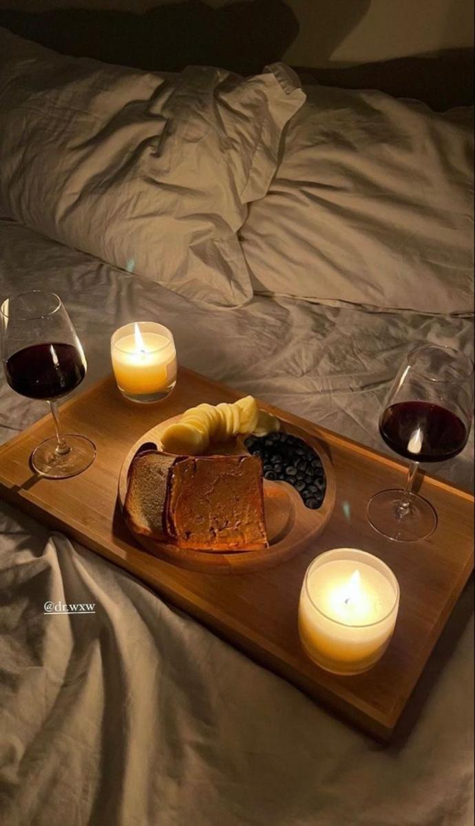 Exstasy - Bathtub & Cafe - Your Romantic & Cozy Getaway - Thhpsociety - Homestay Mukteshwar