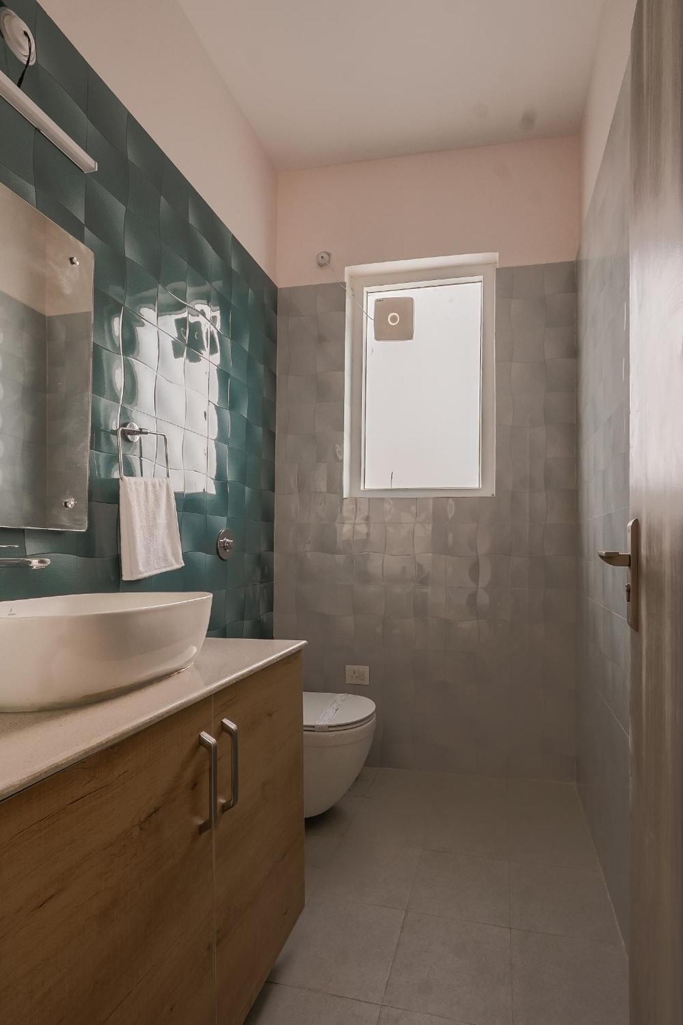 Adrushya Estates Luxury Suites, 3*
