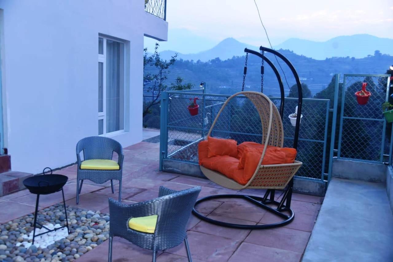 Adrushya Estates Luxury Suites, Hotel