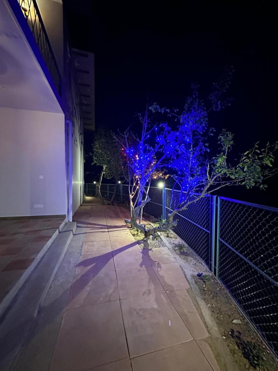 Adrushya Estates Luxury Suites, Mukteshwar