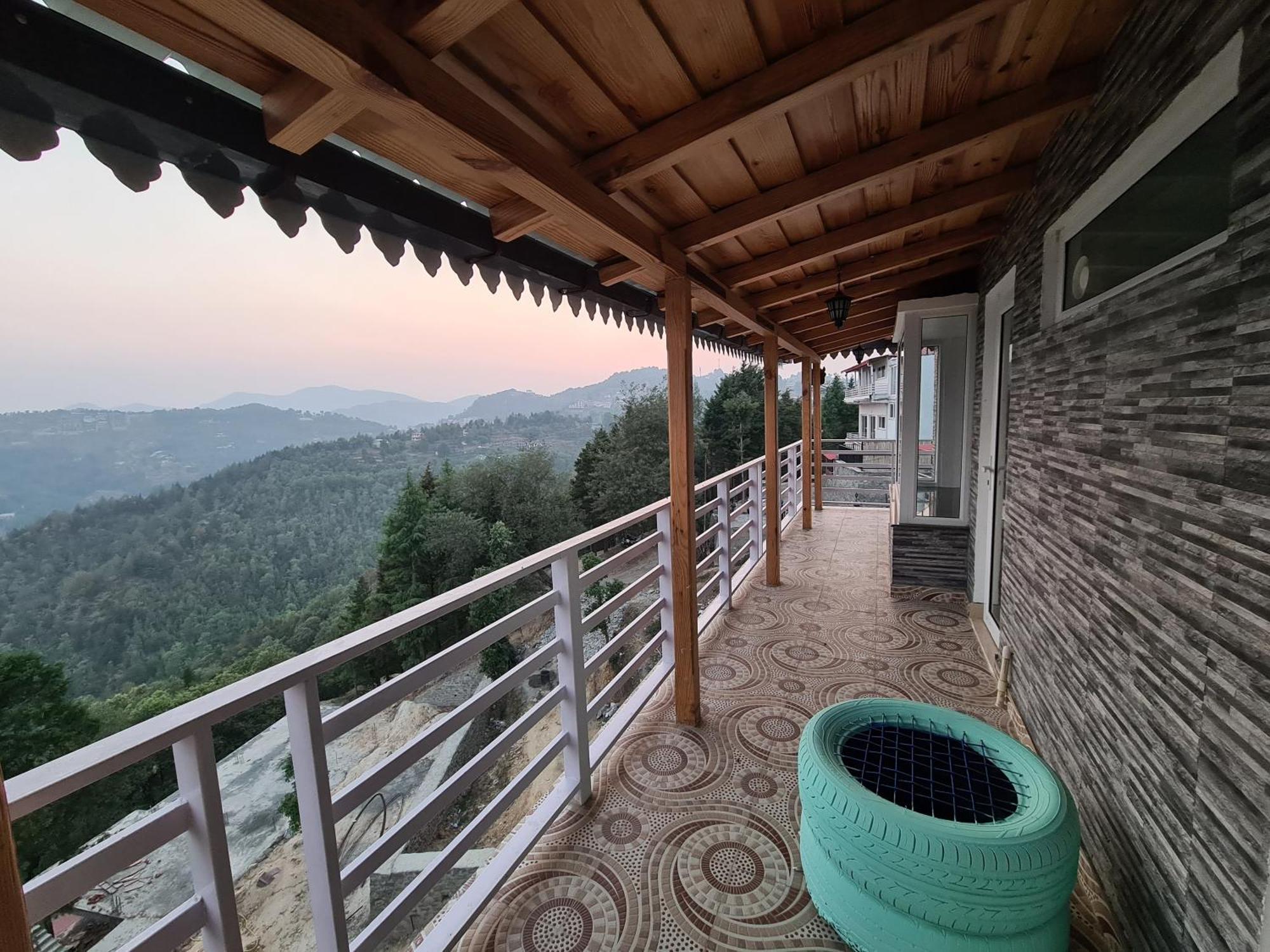 Abhi's Hotel 3*