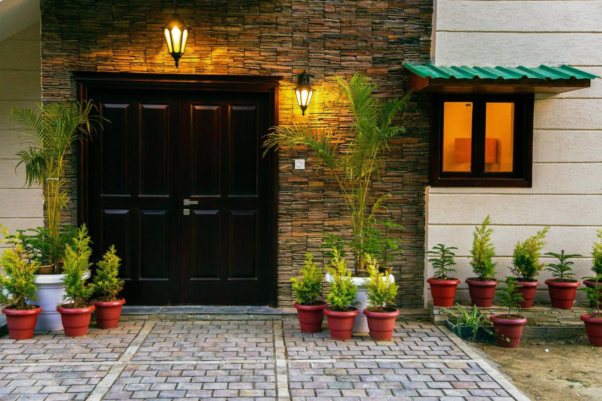 The Glenbrook Retreat Resort *