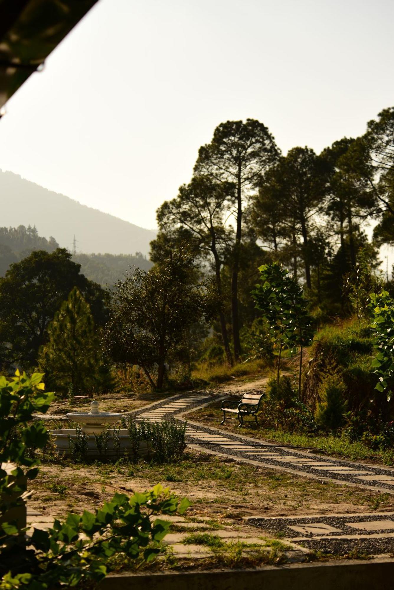 The Glenbrook Retreat * Mukteshwar