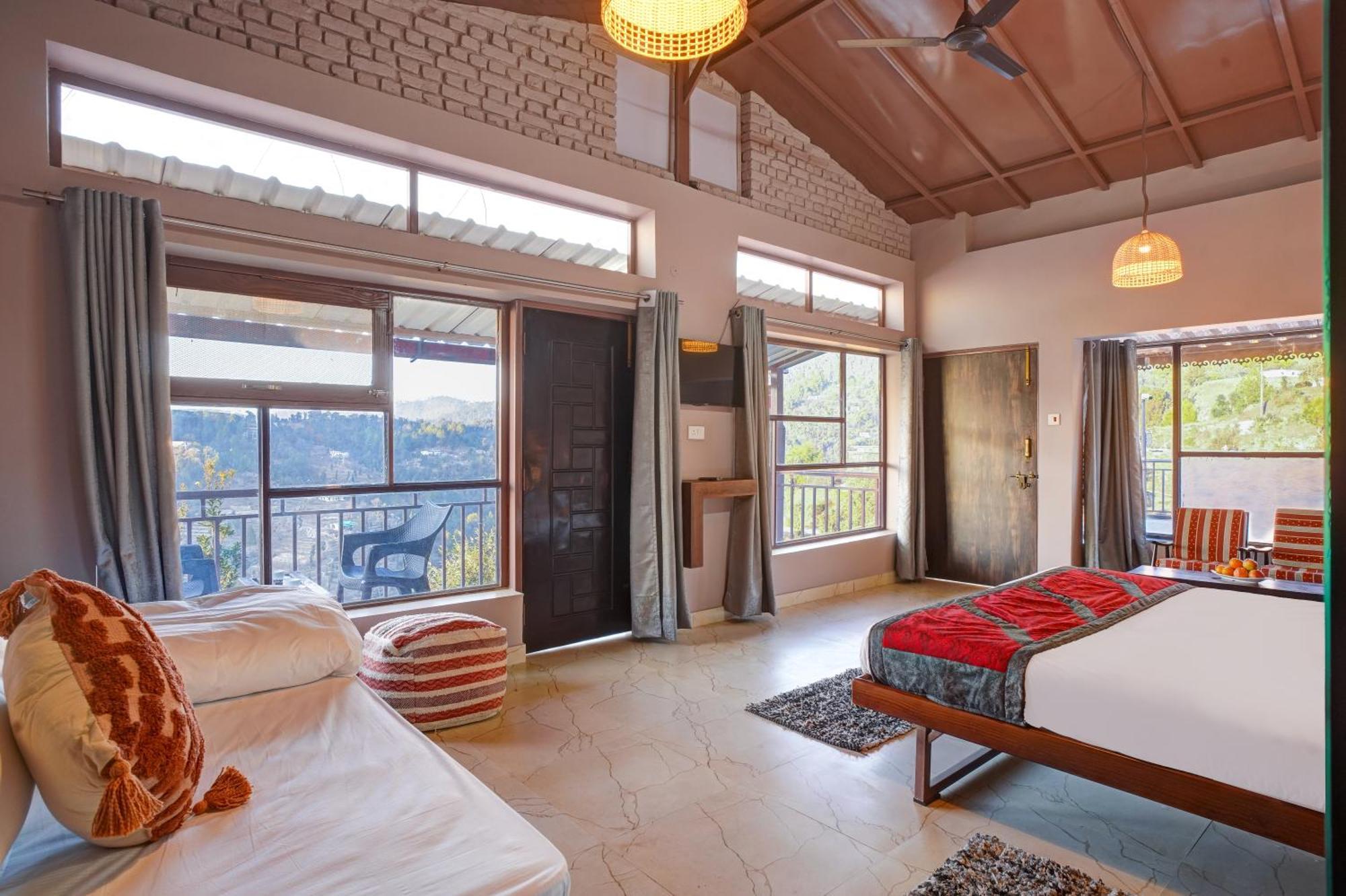 Nature's Vibe - A 4bhk Plum Orchard Villa
