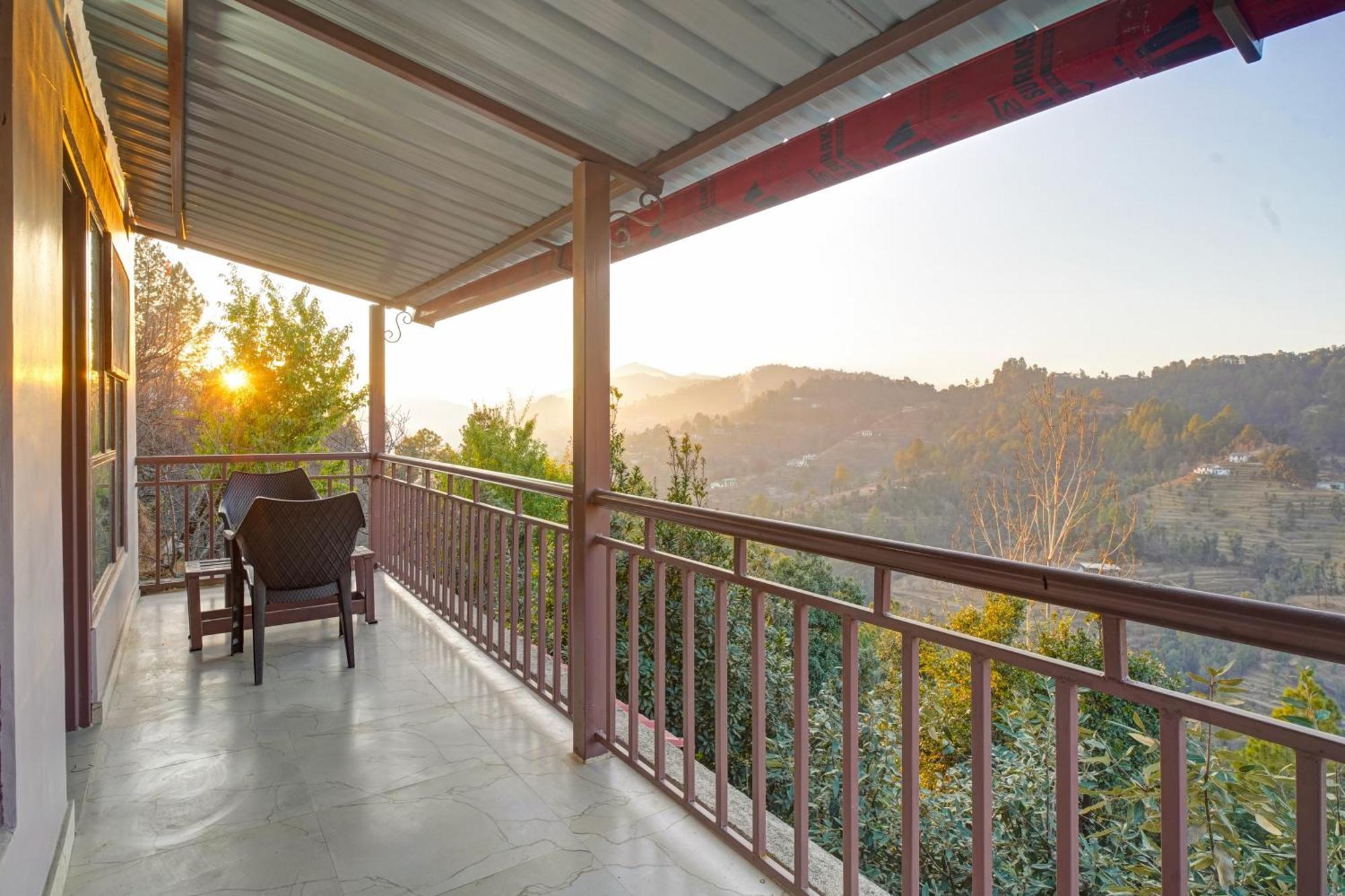 Villa Nature's Vibe - A 4bhk Plum Orchard Mukteshwar