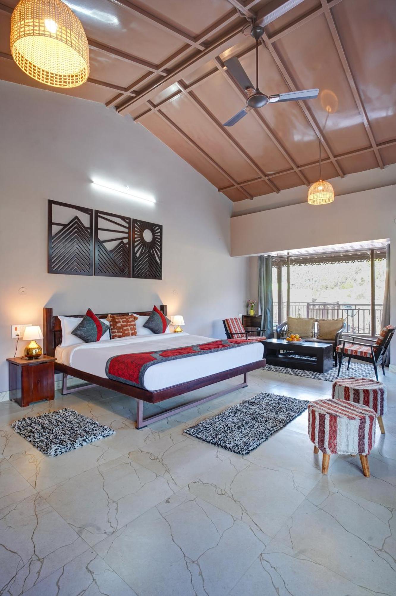 Villa Nature's Vibe - A 4bhk Plum Orchard