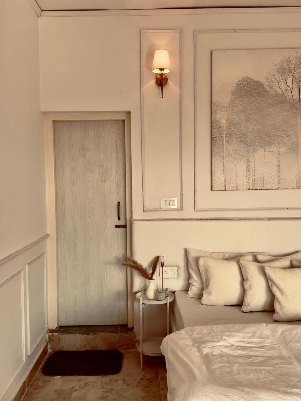 Homestay Exstasy - Bathtub & Cafe - Your Romantic & Cozy Getaway - Thhpsociety - *