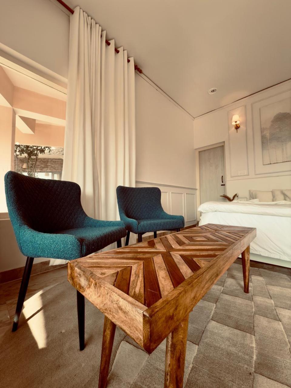 Nazaara -thhpsociety - - Witness The View From Your Bed *