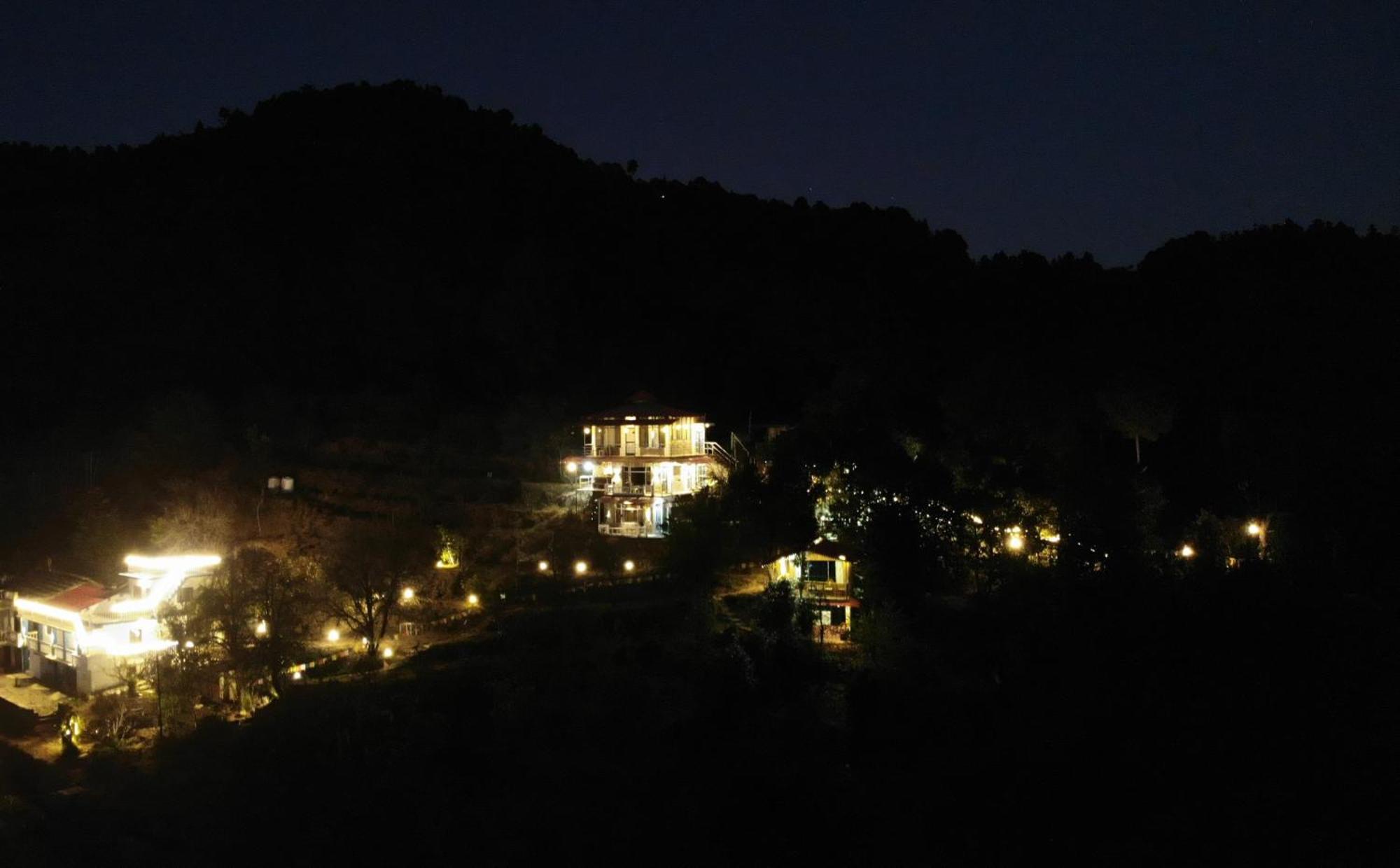 Neelkanth Retreat Resort *