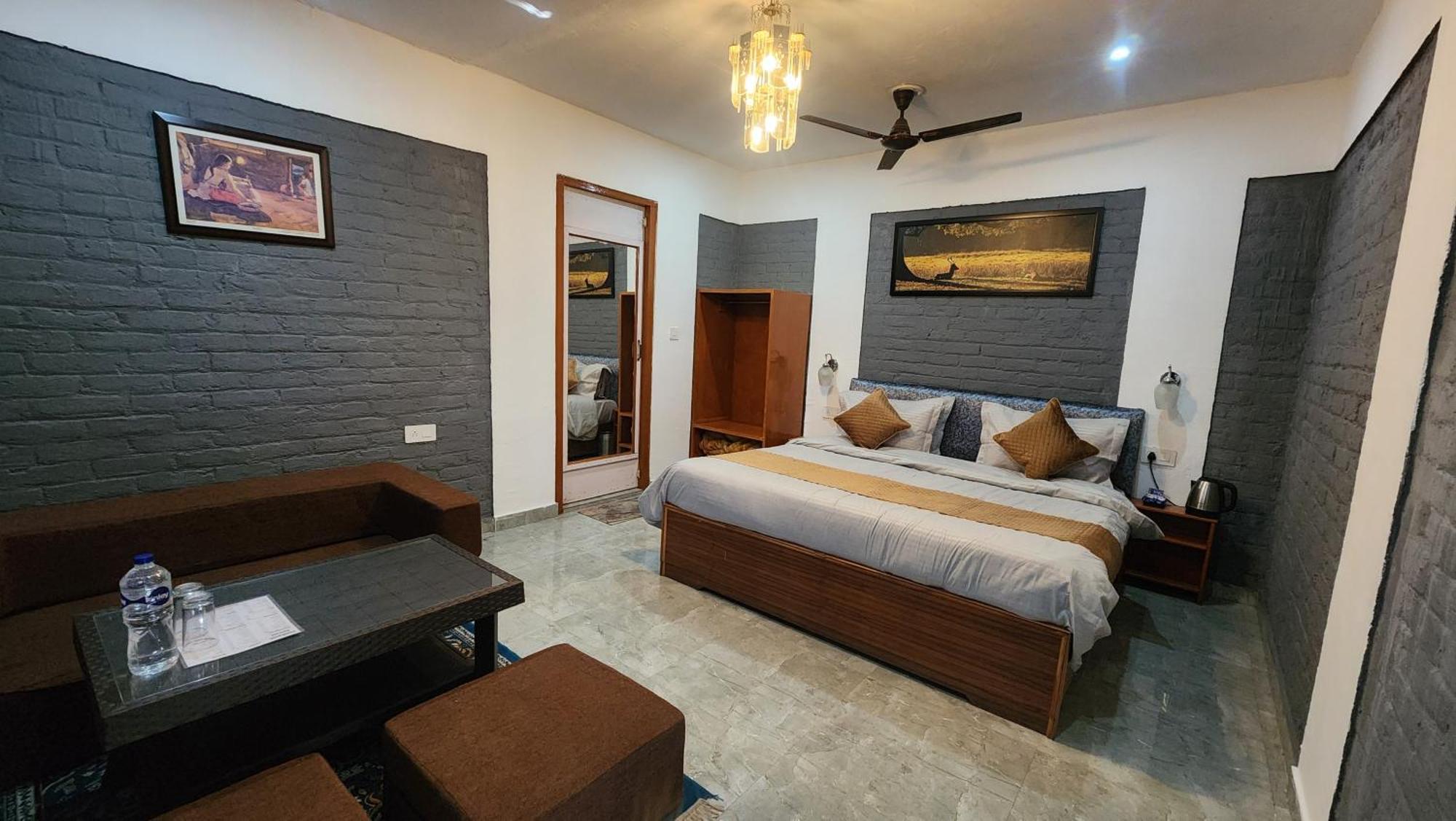 Neelkanth Retreat Resort *