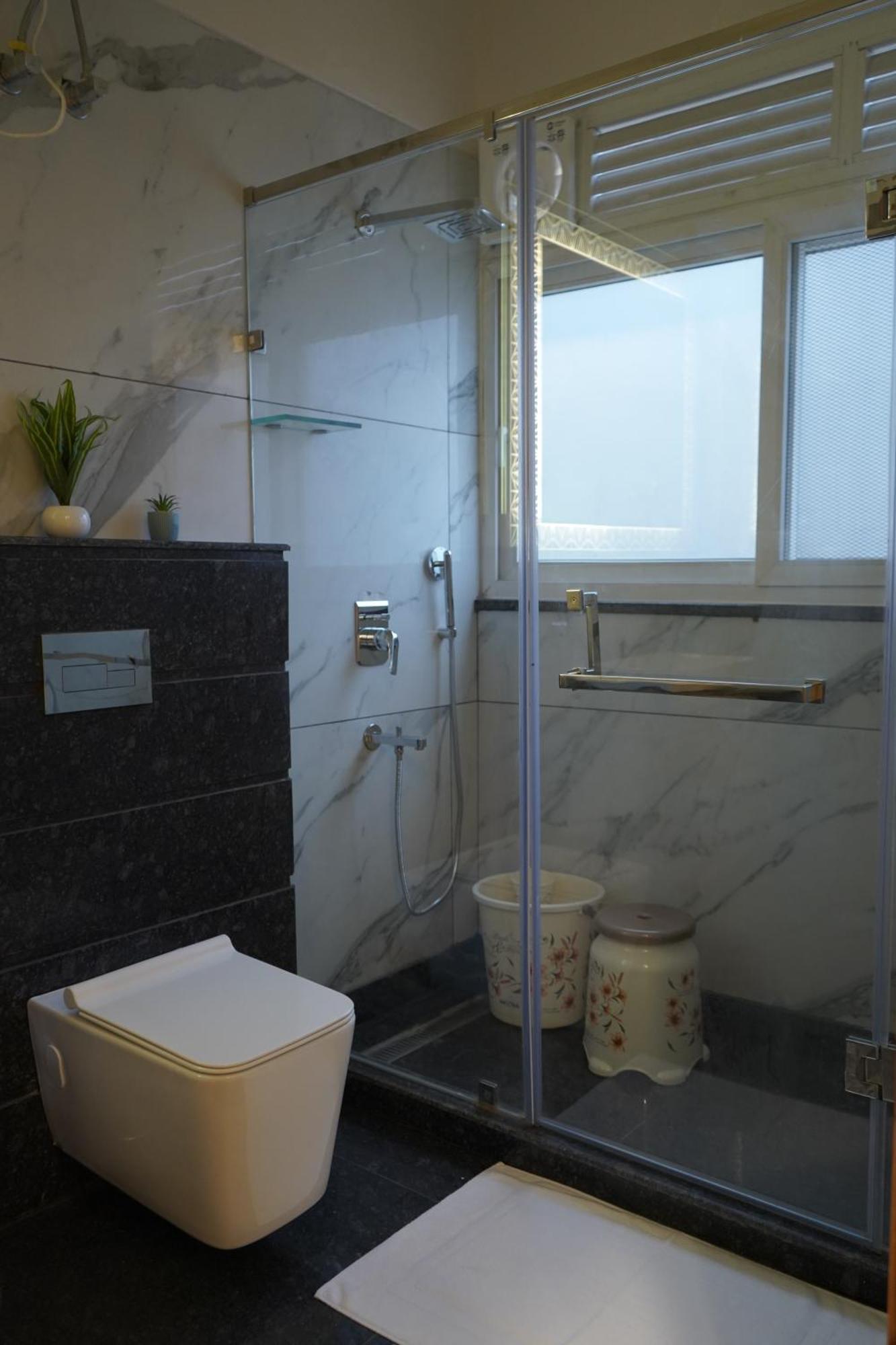 Uptown Kingdom The Luxury Hotel 4*