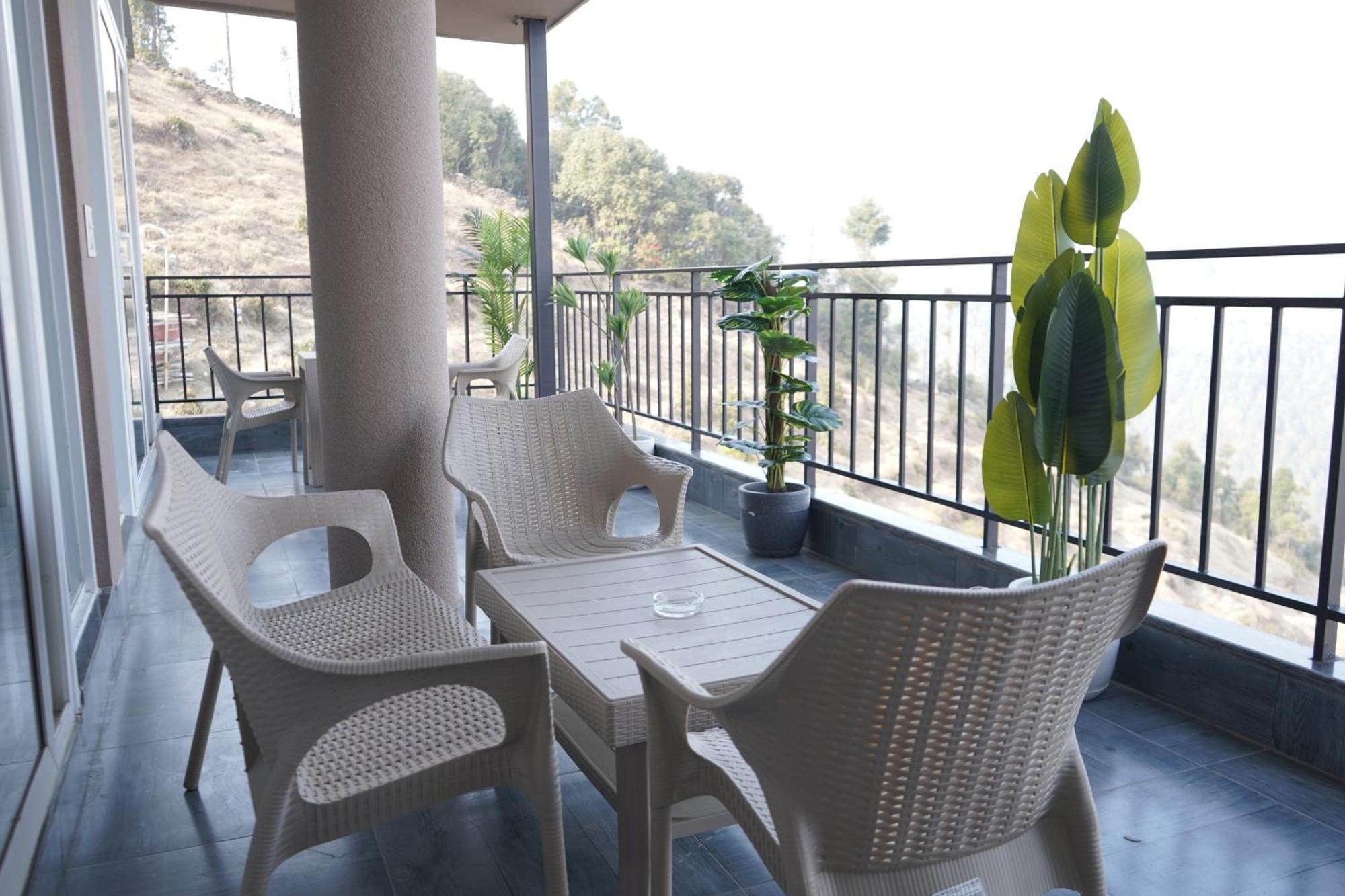 Hotel Uptown Kingdom The Luxury 4*