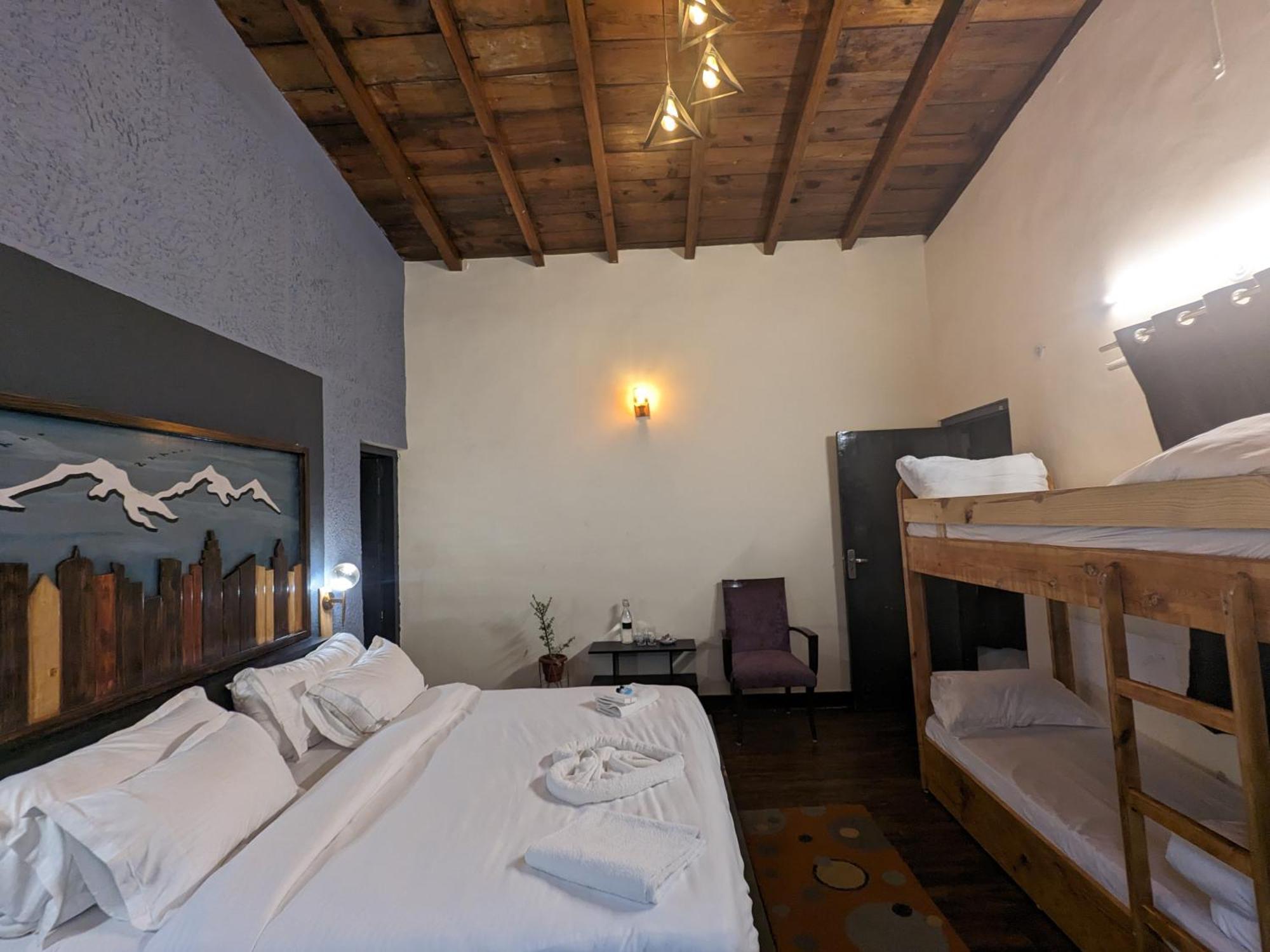 The Fox Retreat Hotel