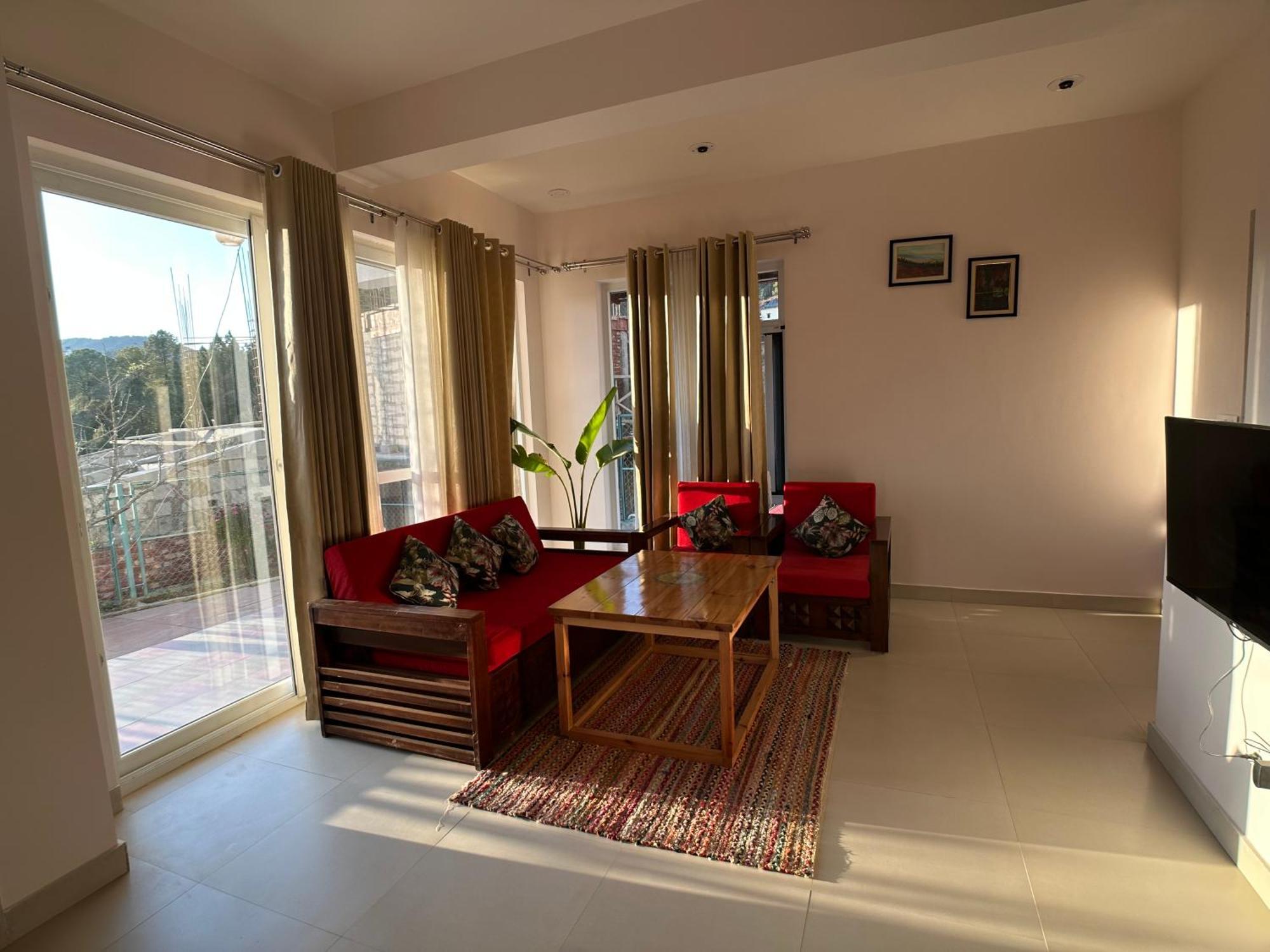Hotel Adrushya Estates Luxury Suites,