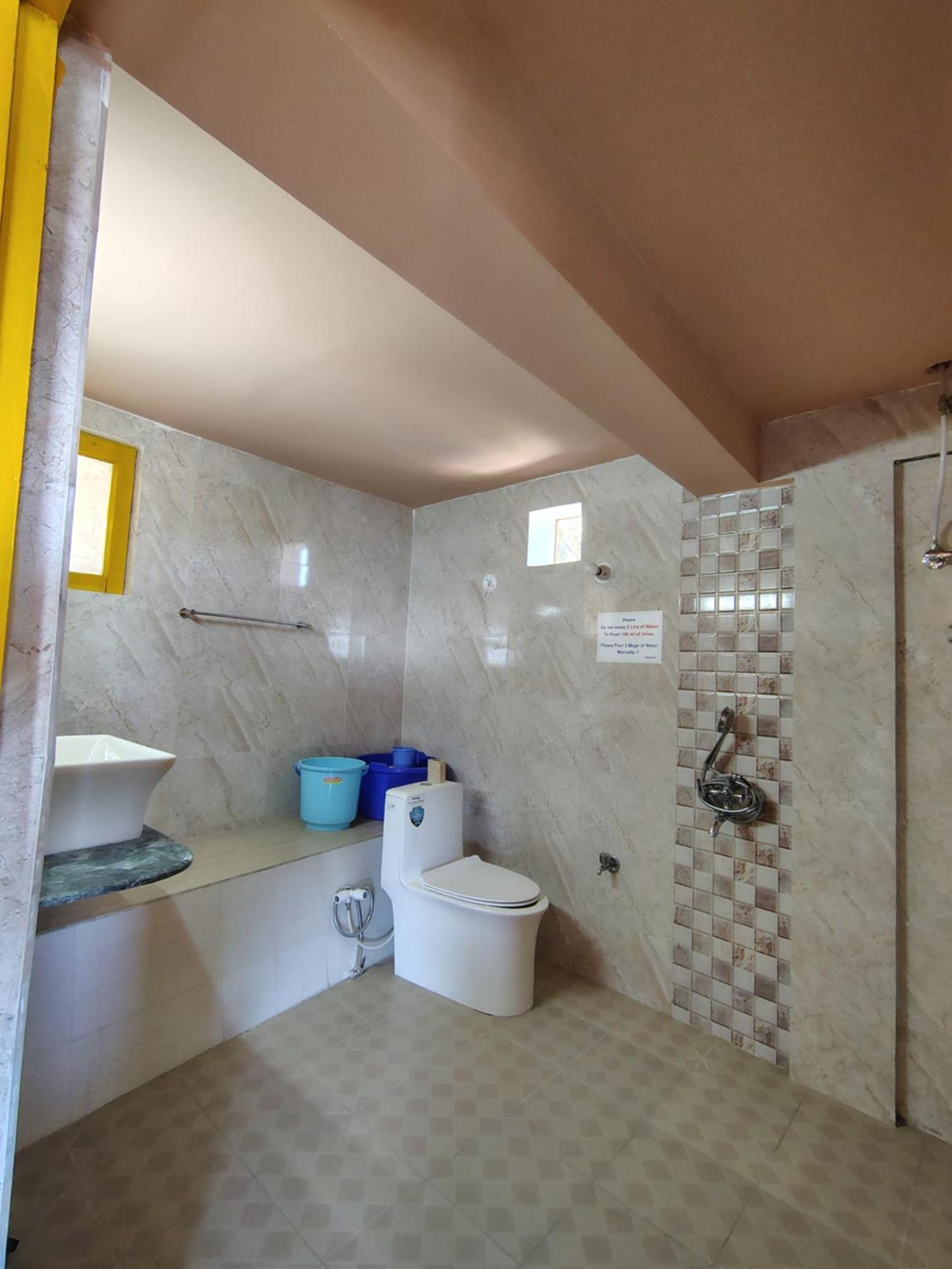Hotel Commander Mukteshwar