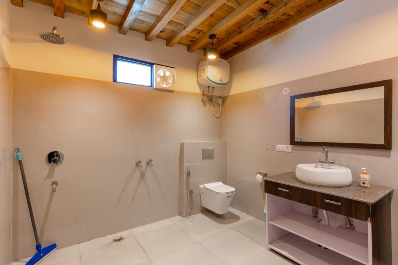Resort Shree Parijat - Luxury In Mukteshwar