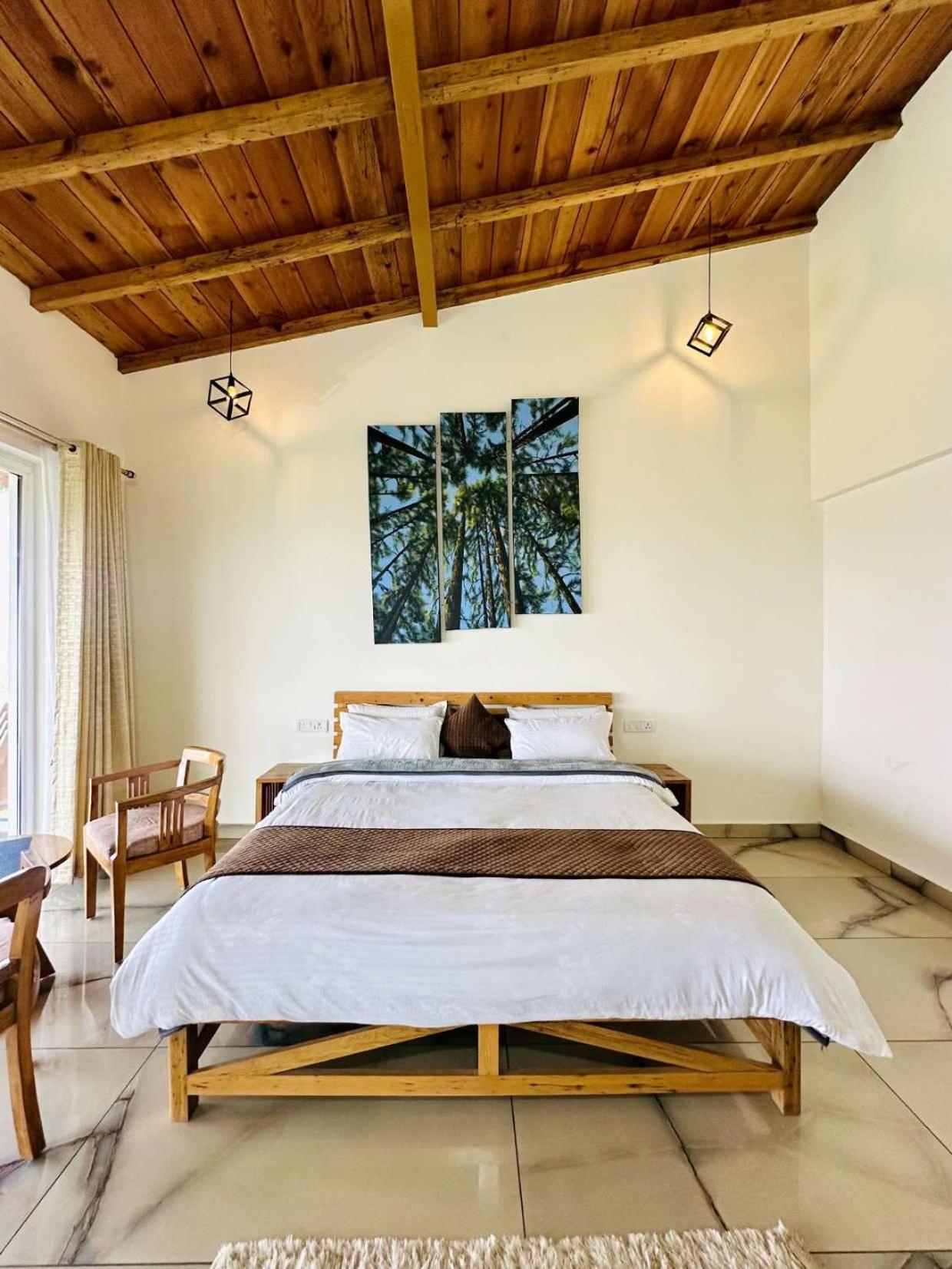 Resort Shree Parijat - Luxury In Mukteshwar