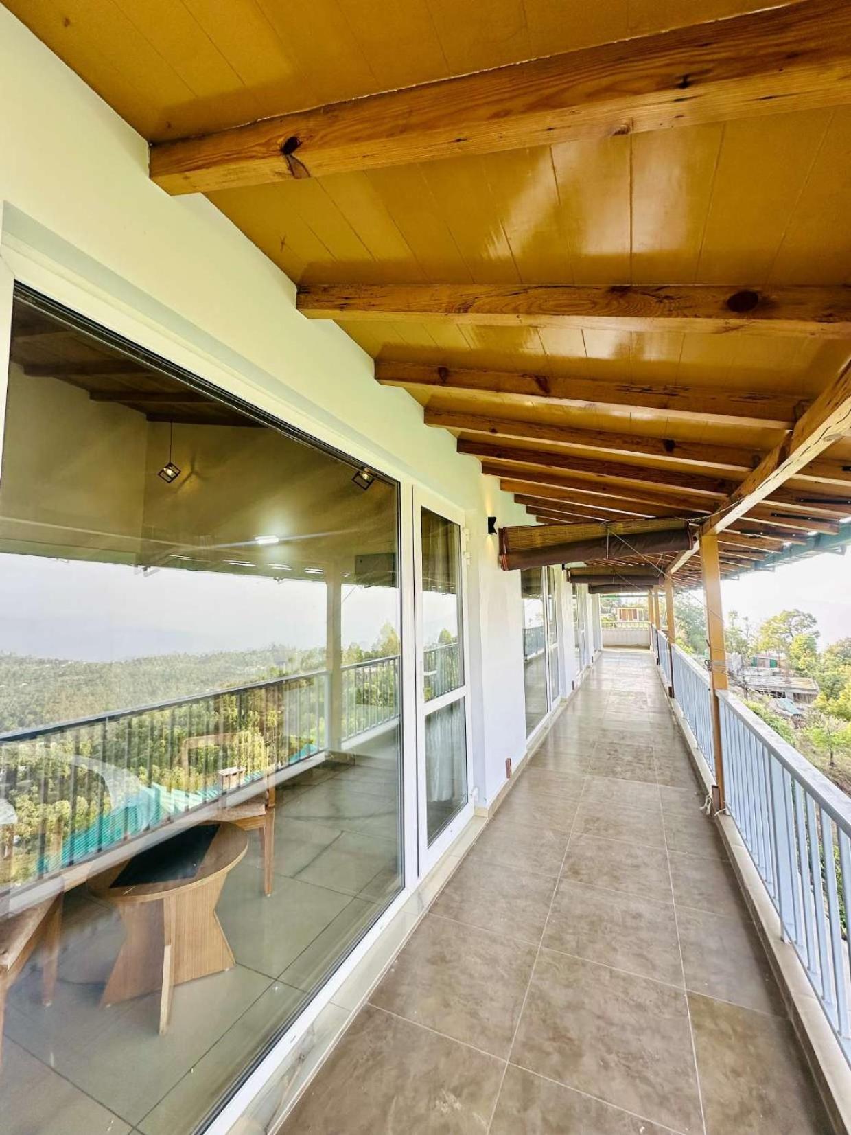 Shree Parijat - Luxury In * Mukteshwar