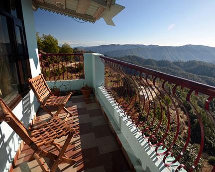 V Oak Resort,