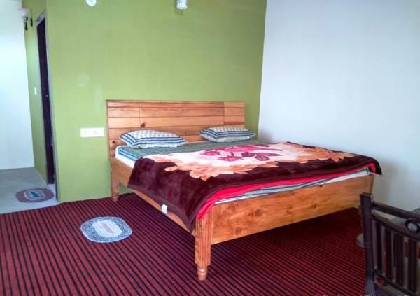 Resort Oak Essence Mukteshwar