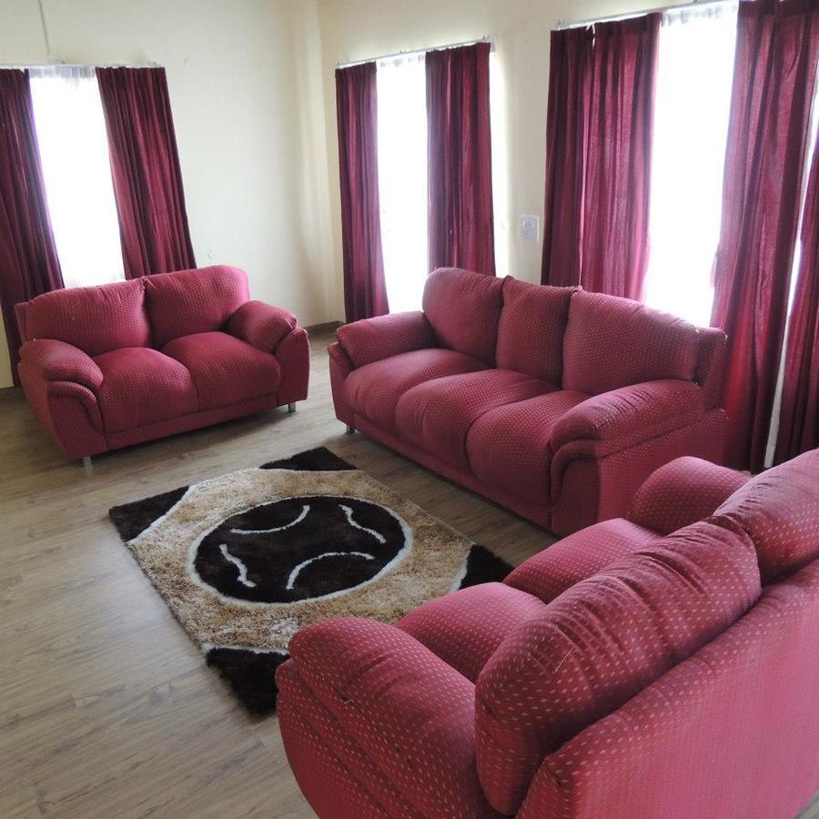 Hotel Whispering Heights Mukteshwar
