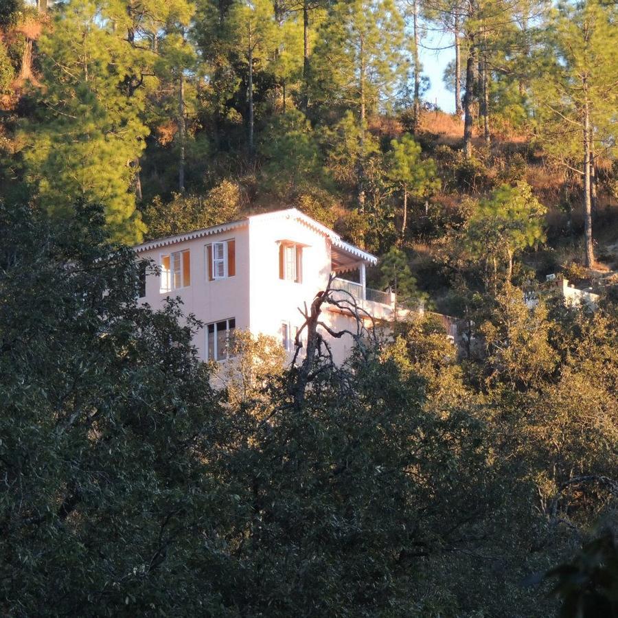 Whispering Heights 2* Mukteshwar
