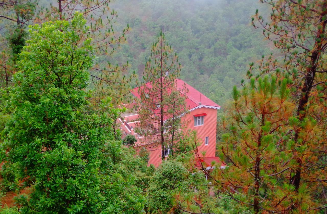 Whispering Heights 2*