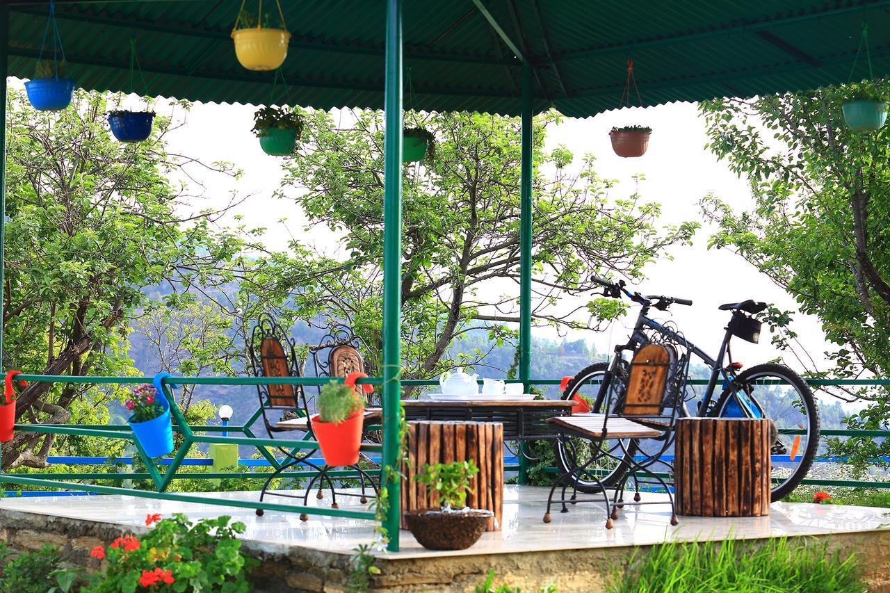 Chirping Orchard, Bed & Breakfast 3*