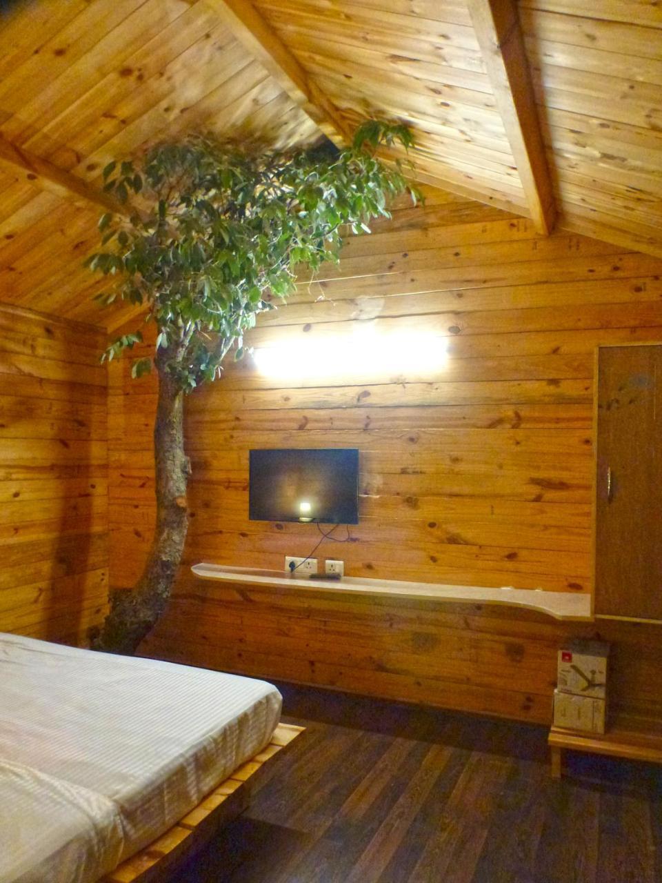 Resort Treehouse Mukteshwar