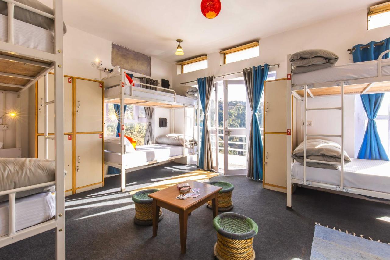 Hostel Zostel *