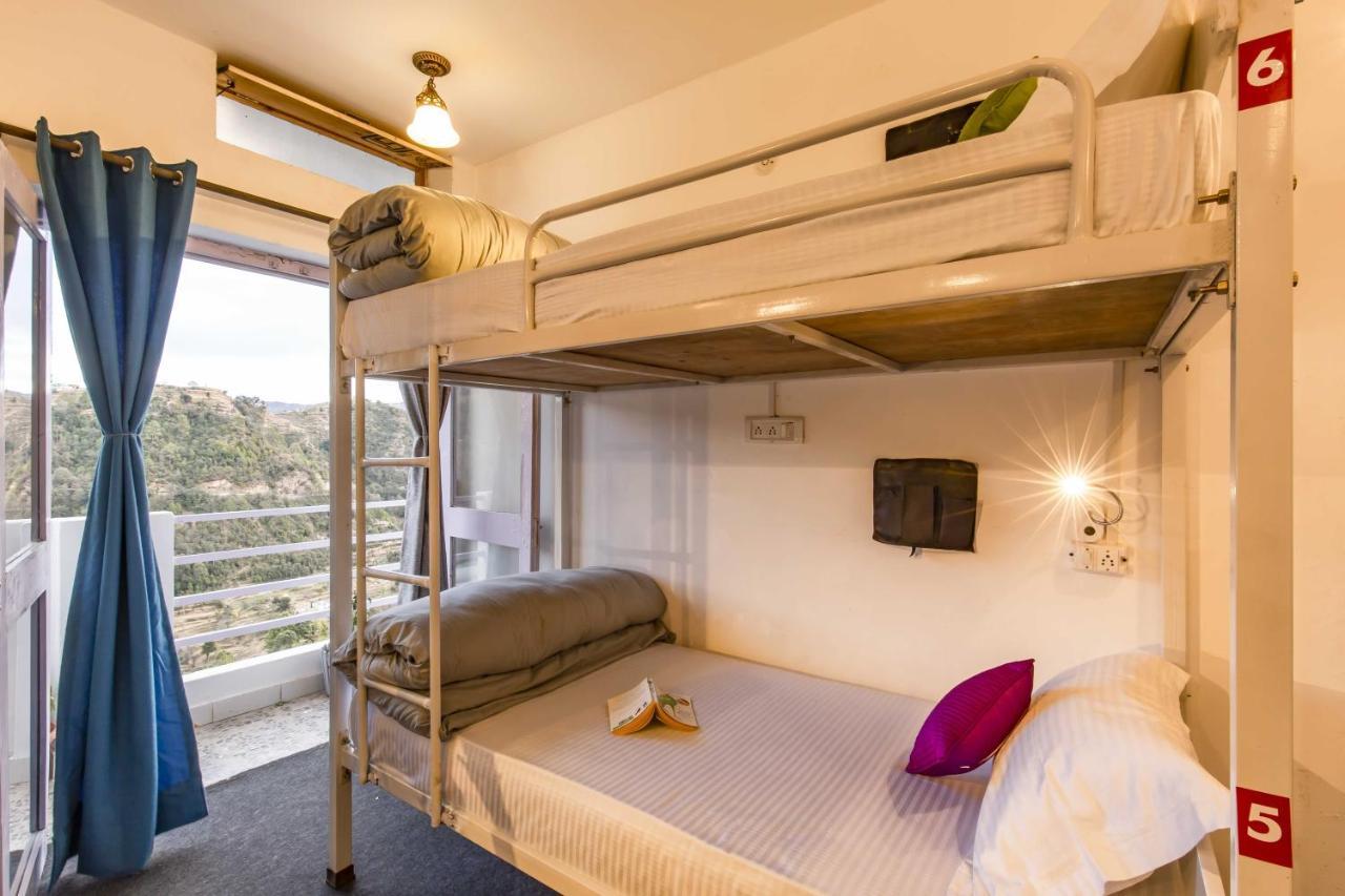 Hostel Zostel *