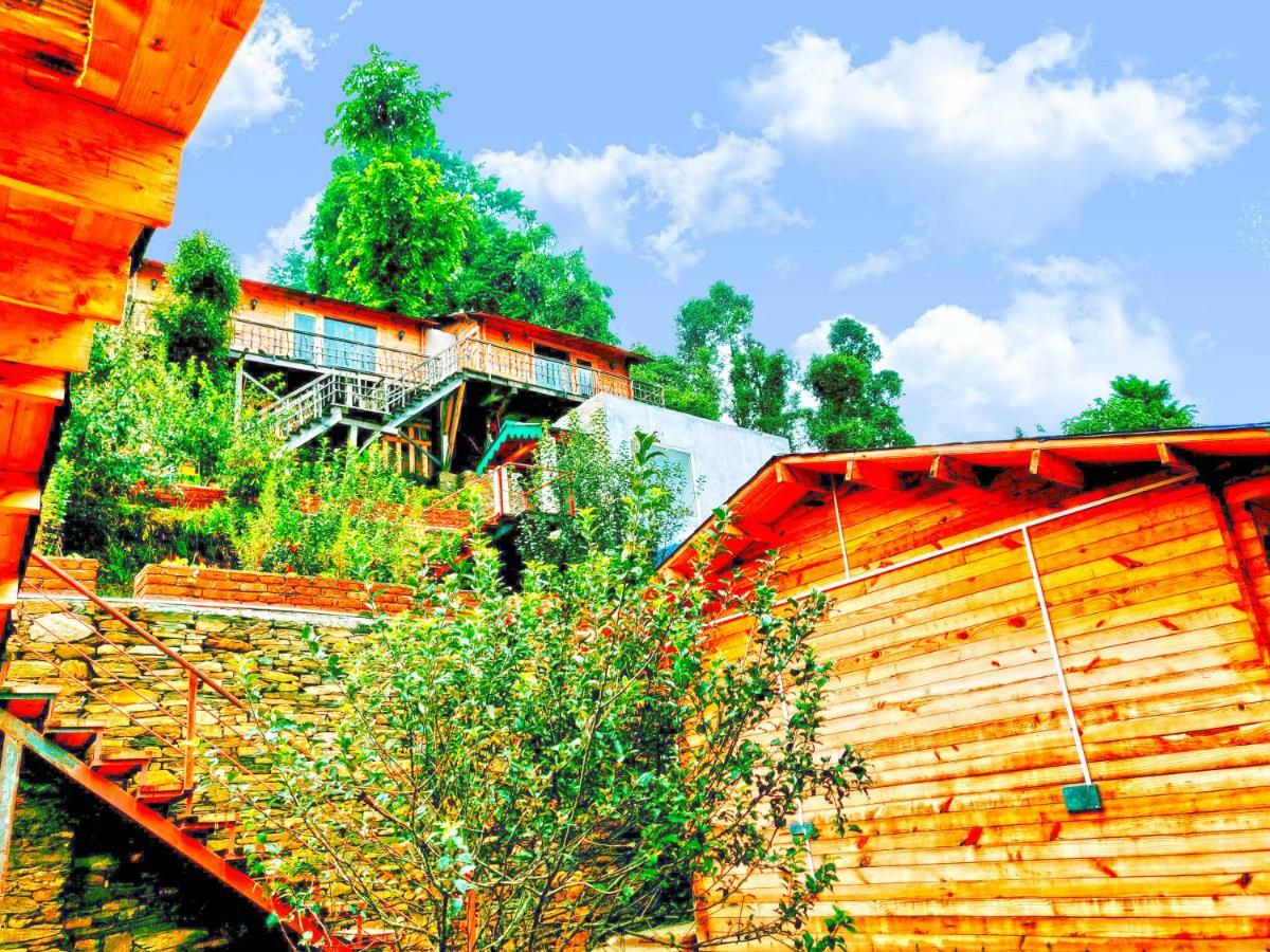 Treehouse 3* Mukteshwar